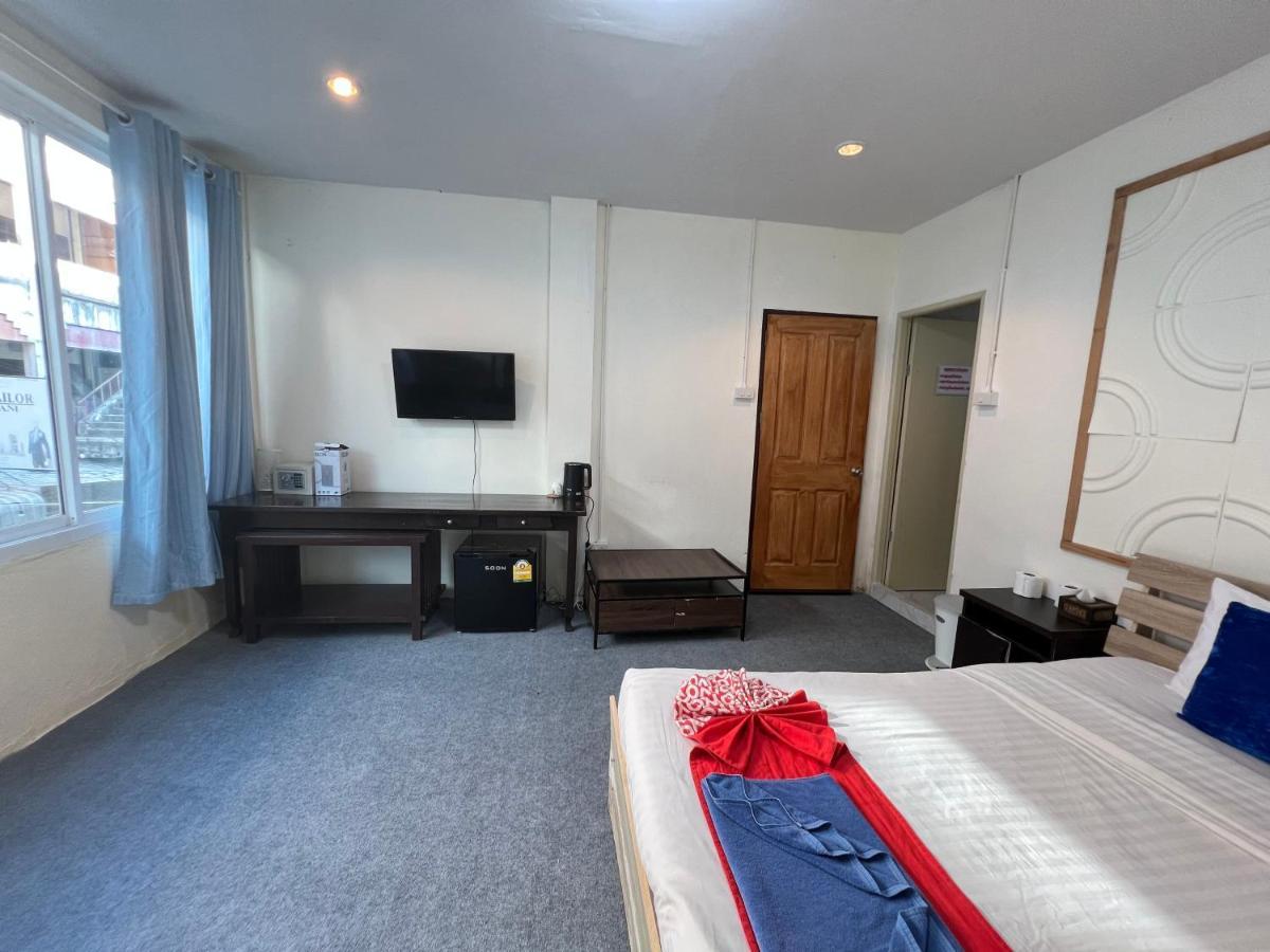 Lpk Hotel
