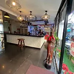 Lpk Hotel